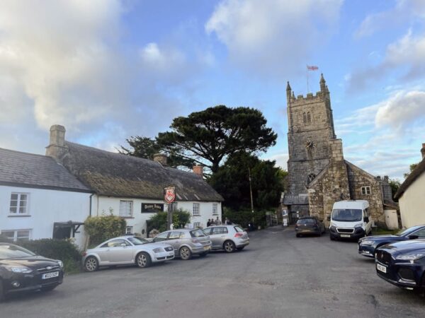 Dartmoor walk10 The Drewe Arms